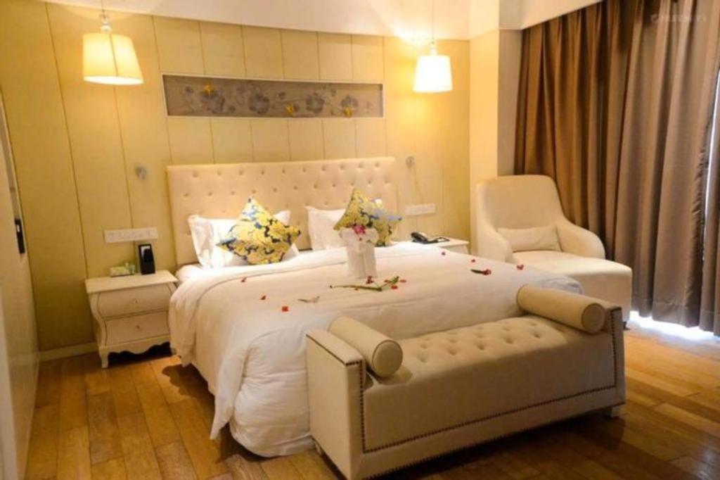 Wyndham Garden Hotel Lingshui  Екстер'єр фото